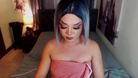 xaurorarobinsx online show from 10, 3, 2025