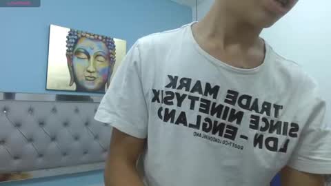 Snapshot of xavii_18_ chatting on 23, 1, 2025 xavii_18_ online show from 23, 1, 2025