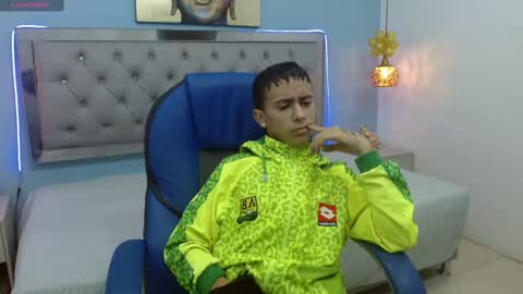 Snapshot of xavii_18_ chatting on 25, 1, 2025 xavii_18_ online show from 25, 1, 2025