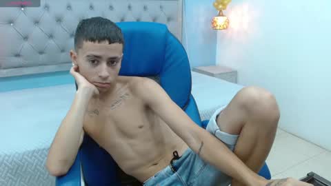 Snapshot of xavii_18_ chatting on 9, 2, 2025 xavii_18_ online show from 9, 2, 2025