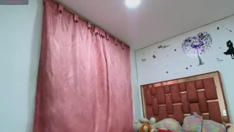 Snapshot of xayunrin chatting on 22, 6, 2026 xayu online show from 22, 6, 2026