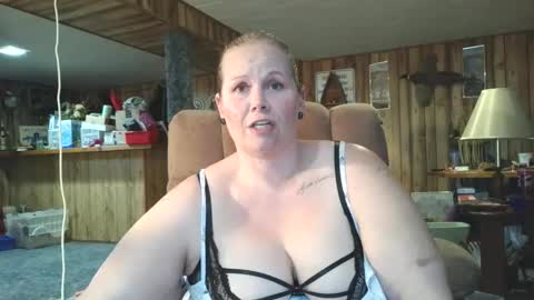 xbeautifulxliex online show from 29, 5, 2026