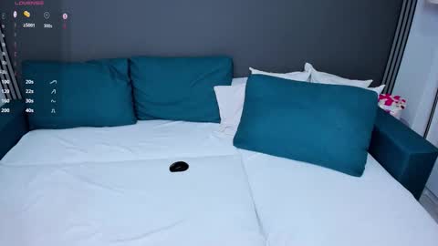 Christal online show from 4, 11, 2025