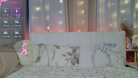 Snapshot of xcinqkuhx chatting on 19, 12, 2025 natt online show from 19, 12, 2025