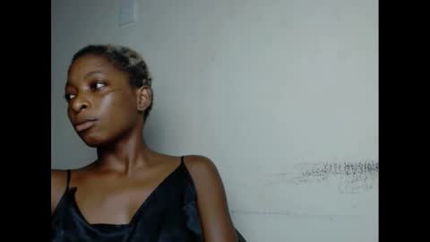 Snapshot of xcreamypussy chatting on 17, 12, 2024 xcreamypussy online show from 17, 12, 2024