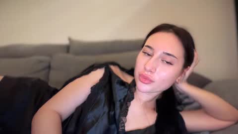 Snapshot of xcutexbunny chatting on 27, 10, 2025 XCuteXbunny online show from 27, 10, 2025