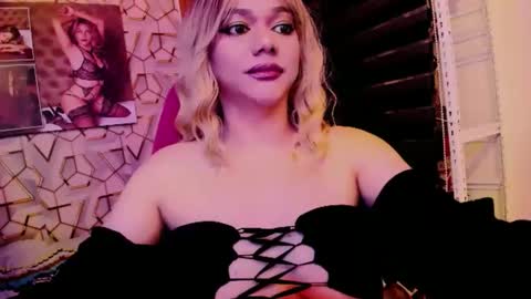 Snapshot of xdirtymistressx chatting on 1, 12, 2025 XDirtymistressX online show from 1, 12, 2025