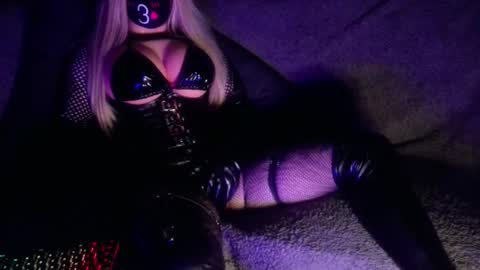 Ella online show from 23, 2, 2026