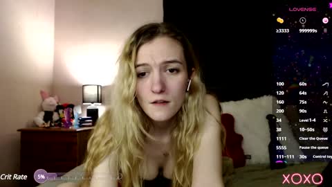 Snapshot of xelliee_rosex chatting on 24, 1, 2025 EllieeRose online show from 24, 1, 2025