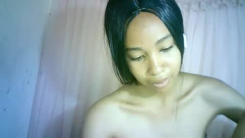 xenna610827 online show from 24, 1, 2025