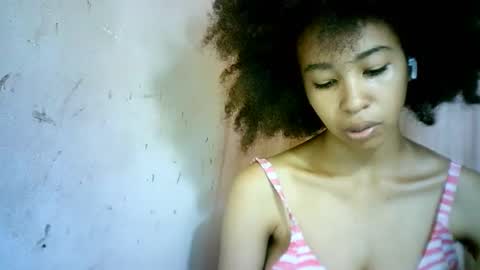 xenna610827 online show from 10, 2, 2025