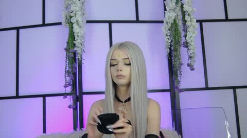 Snapshot of xenomy chatting on 17, 12, 2025 xenomy online show from 17, 12, 2025