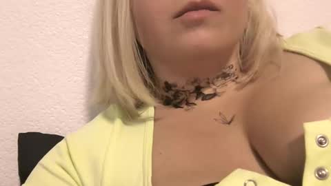 xepic_blowx online show from 8, 11, 2025