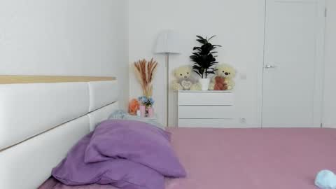 xf33tx online show from 10, 3, 2025