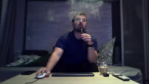 Snapshot of xfikusx44 chatting on 19, 11, 2025 xfikusx44 online show from 19, 11, 2025