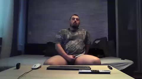 xfikusx44 online show from 16, 1, 2026