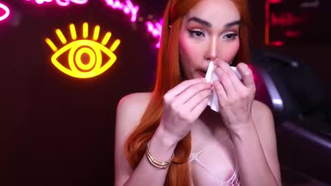 Snapshot of xforyoureyesonlyx chatting on 19, 2, 2025 Anne online show from 19, 2, 2025