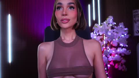 Snapshot of xforyoureyesonlyx chatting on 29, 11, 2025 Anne online show from 29, 11, 2025