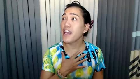 GWEN THOMPSON .......   online show from 12, 2, 2025