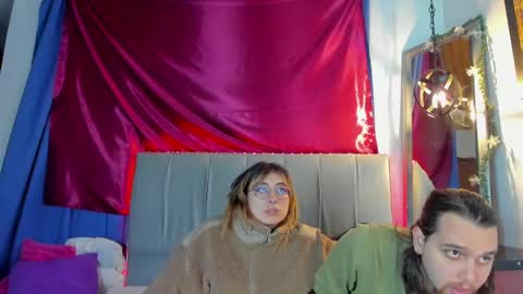 xialee and Lio online show from 6, 2, 2025