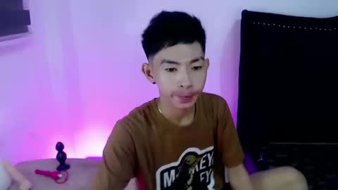 Xian smith online show from 17, 12, 2025