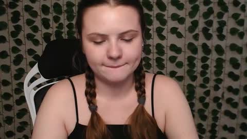 Snapshot of xilana chatting on 10, 1, 2025 Lina online show from 10, 1, 2025