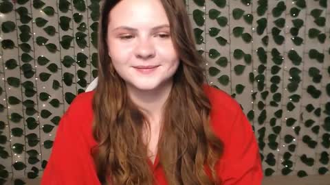 Snapshot of xilana chatting on 8, 2, 2025 Lina online show from 8, 2, 2025