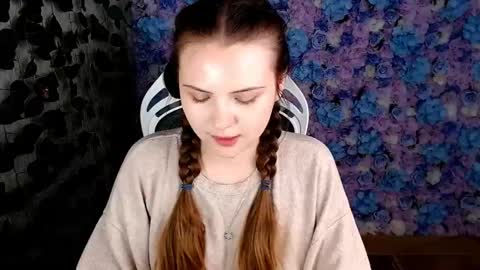Snapshot of xilana chatting on 27, 9, 2025 Lina online show from 27, 9, 2025