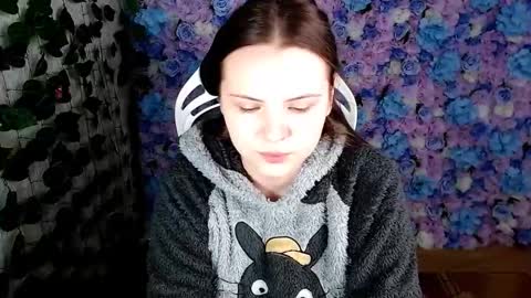 Snapshot of xilana chatting on 10, 10, 2025 Lina online show from 10, 10, 2025