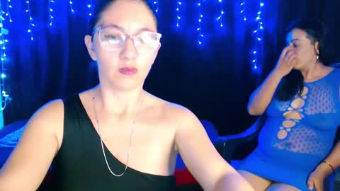 Mistress Ana and Slave Ximena online show from 6, 3, 2025