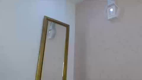 Snapshot of xime_stone chatting on 8, 9, 2025 Xime online show from 8, 9, 2025