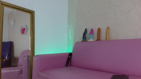 Snapshot of xime_stone chatting on 23, 10, 2025 Xime online show from 23, 10, 2025