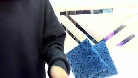 Xime  online show from 8, 2, 2026