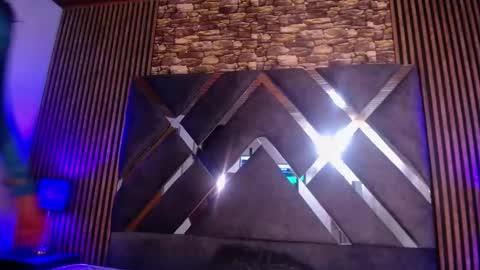 Snapshot of ximenaa_diaz chatting on 1, 3, 2025 Mia Vega online show from 1, 3, 2025