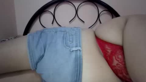 Snapshot of xjuicytits chatting on 21, 2, 2026 xjuicytits online show from 21, 2, 2026