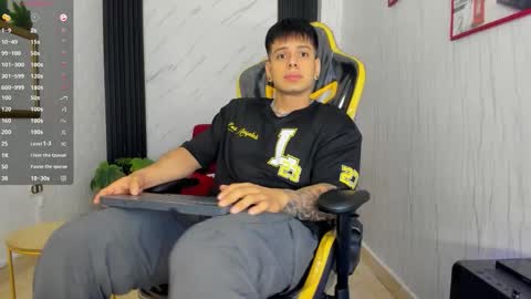      online show from 23, 9, 2025