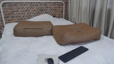 Snapshot of xkristinaxxx chatting on 31, 1, 2025 Kristina online show from 31, 1, 2025