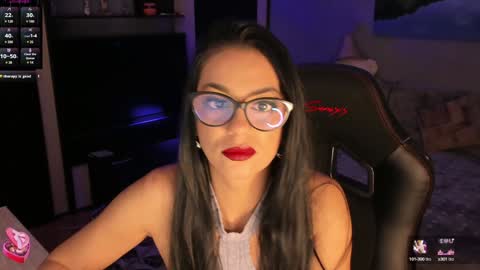 Snapshot of xlaracroftx chatting on 5, 12, 2024 Lara online show from 5, 12, 2024