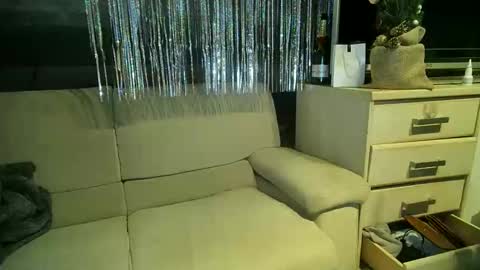 Snapshot of xlecram chatting on 31, 12, 2024 Wendy online show from 31, 12, 2024