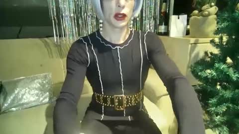 Snapshot of xlecram chatting on 31, 12, 2024 Wendy online show from 31, 12, 2024