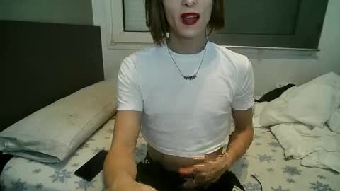 Snapshot of xlecram chatting on 2, 3, 2025 Wendy online show from 2, 3, 2025