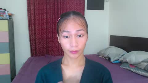 Snapshot of xlovely_destinyx chatting on 3, 3, 2025 Alice online show from 3, 3, 2025