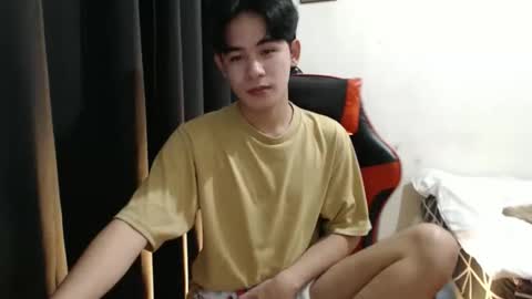 MIKAEL online show from 4, 11, 2025