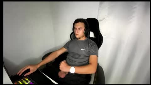 Snapshot of xmaxwel chatting on 14, 1, 2026 xmaxwel online show from 14, 1, 2026