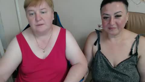 Snapshot of xmollyjanex chatting on 11, 9, 2025 XMollyJaneX online show from 11, 9, 2025