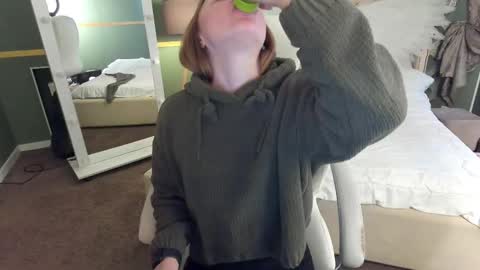 Monica online show from 3, 3, 2025