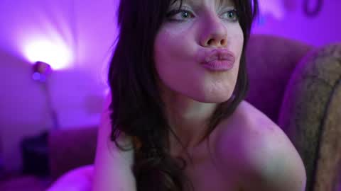 Snapshot of xobondaixo chatting on 5, 1, 2025 Bella Bondai online show from 5, 1, 2025