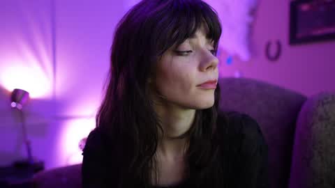 Snapshot of xobondaixo chatting on 2, 2, 2025 Bella Bondai online show from 2, 2, 2025