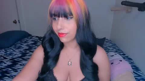 Snapshot of xocurvyrae chatting on 18, 12, 2024 Rae online show from 18, 12, 2024