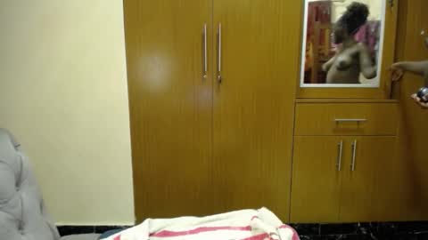 Snapshot of xoxo_booty chatting on 30, 11, 2025 Xoxo online show from 30, 11, 2025